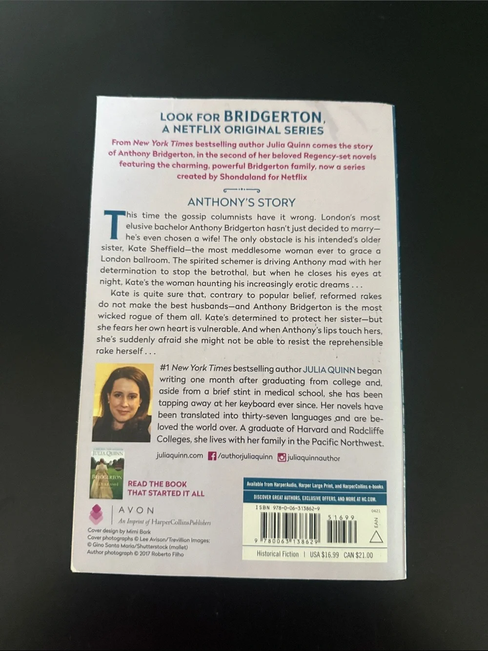 Bridgerton: The Viscount Who Loved Me — By Julia Quinn Paperback